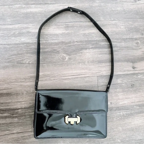 Vintage Bally Patent Leather Bag (authentic) - Picture 7 of 7